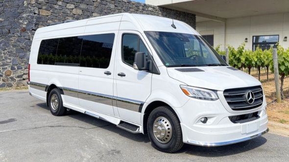 philadelphia wine tour sprinter van rental