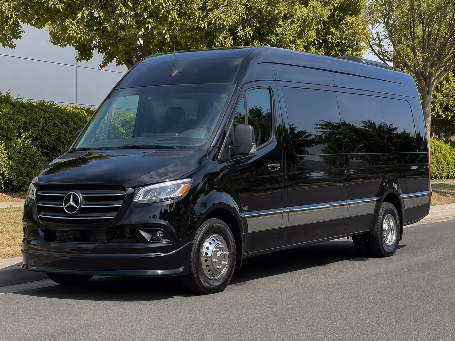 10 passenger sprinter van