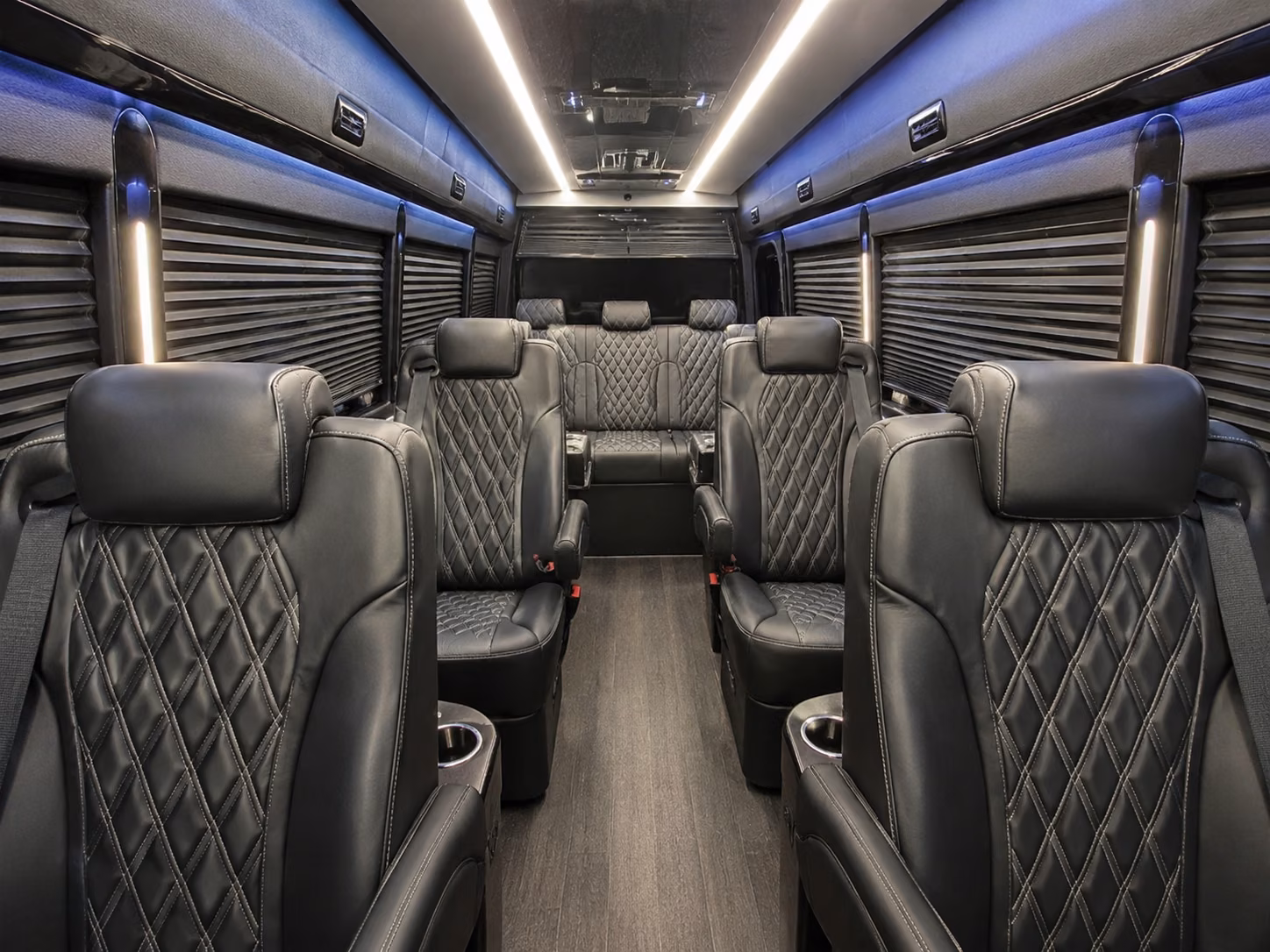 find the perfect transportation for your next airport transfer 1
