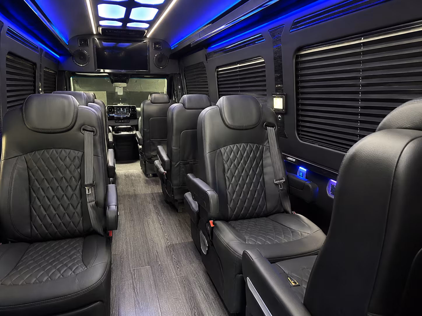 philadelphia 10 passenger sprinter van inside